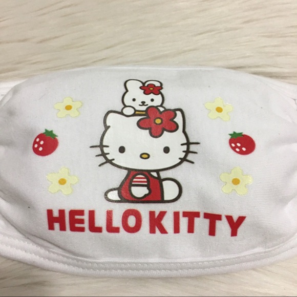 💕LAST 1💕 Hello kitty strawberry facial mask - Picture 5 of 7
